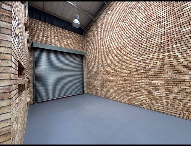 400M² WAREHOUSE TO LET IN LINBRO PARK